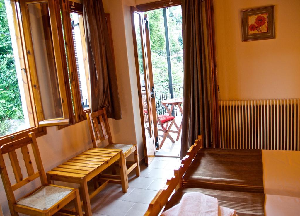 Stavroula Rooms Makrirrákhi Exteriör bild